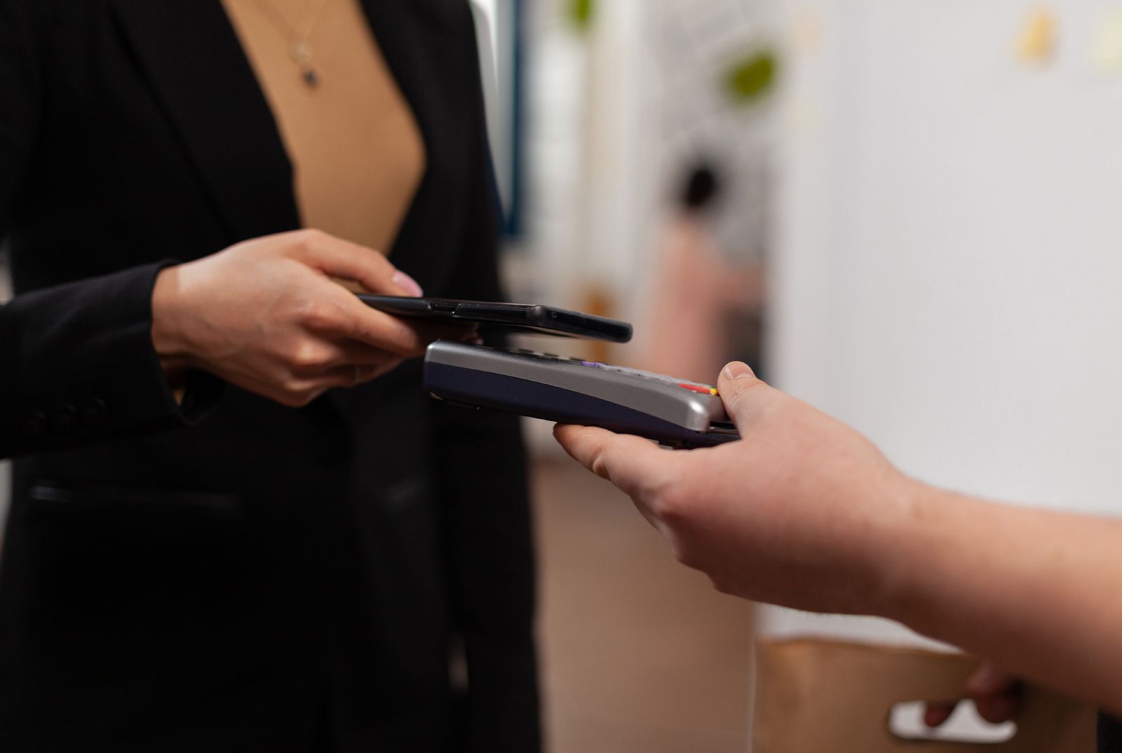 RFID guidance and collaboration